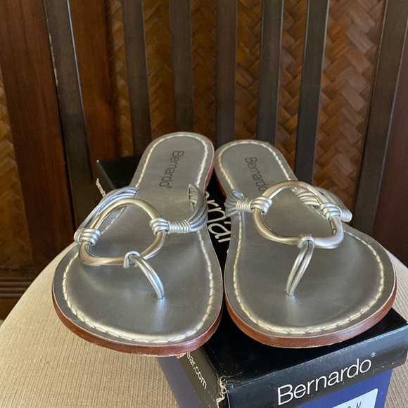 BERNARDO - Medieval Nappa Silver 12M - Picture 2 of 9